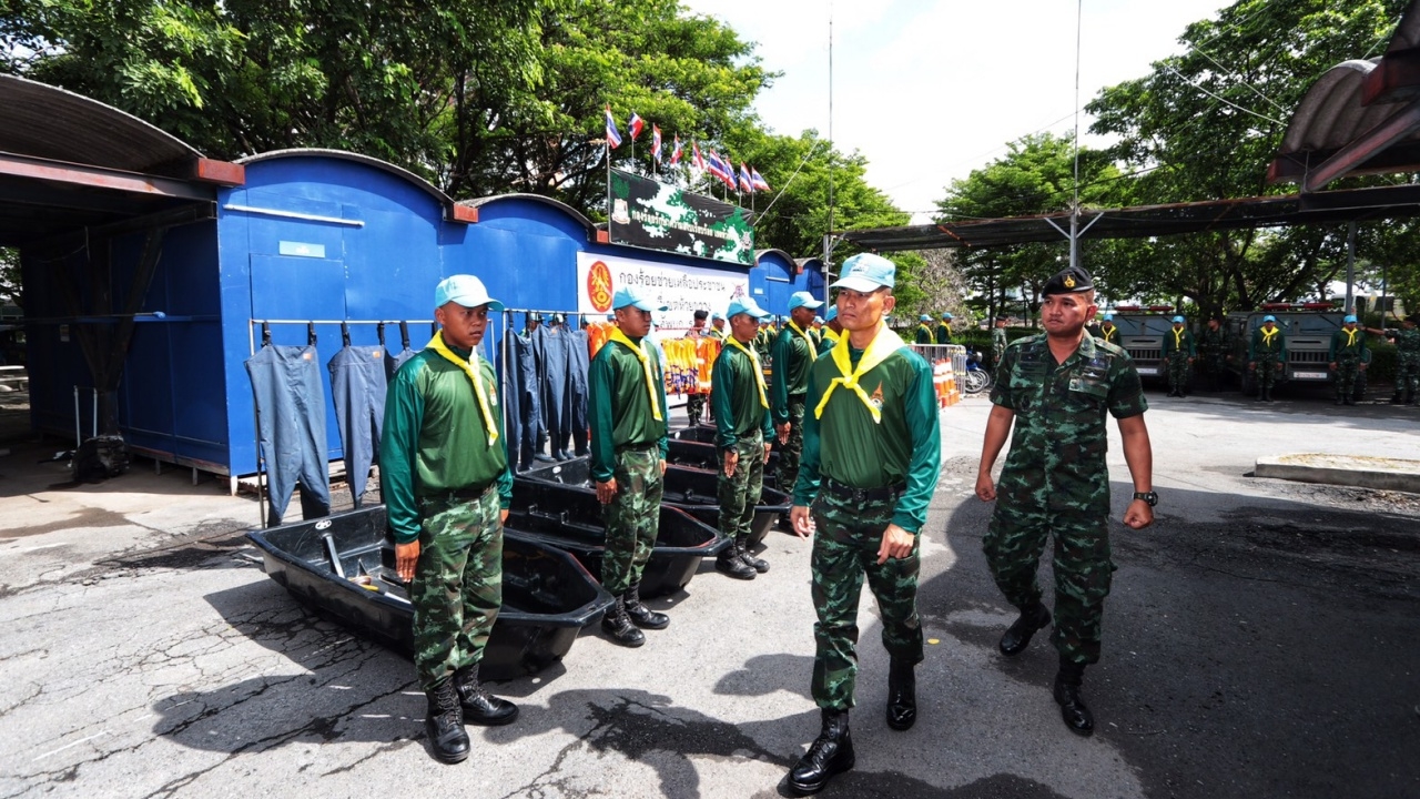 ผบ.ทบ.สั่งหน่วยทหารในกทม. พร้อมรับมือฝนถล่มหนัก 13-19 มิ.ย.นี้