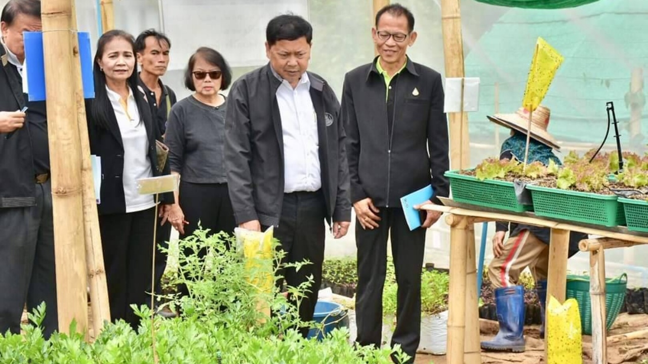 รองอธิบดีกรมส่งเสริมสหกรณ์ เยี่ยมโครงการ "เกษตรวิชญา" จ.เชียงใหม่ 