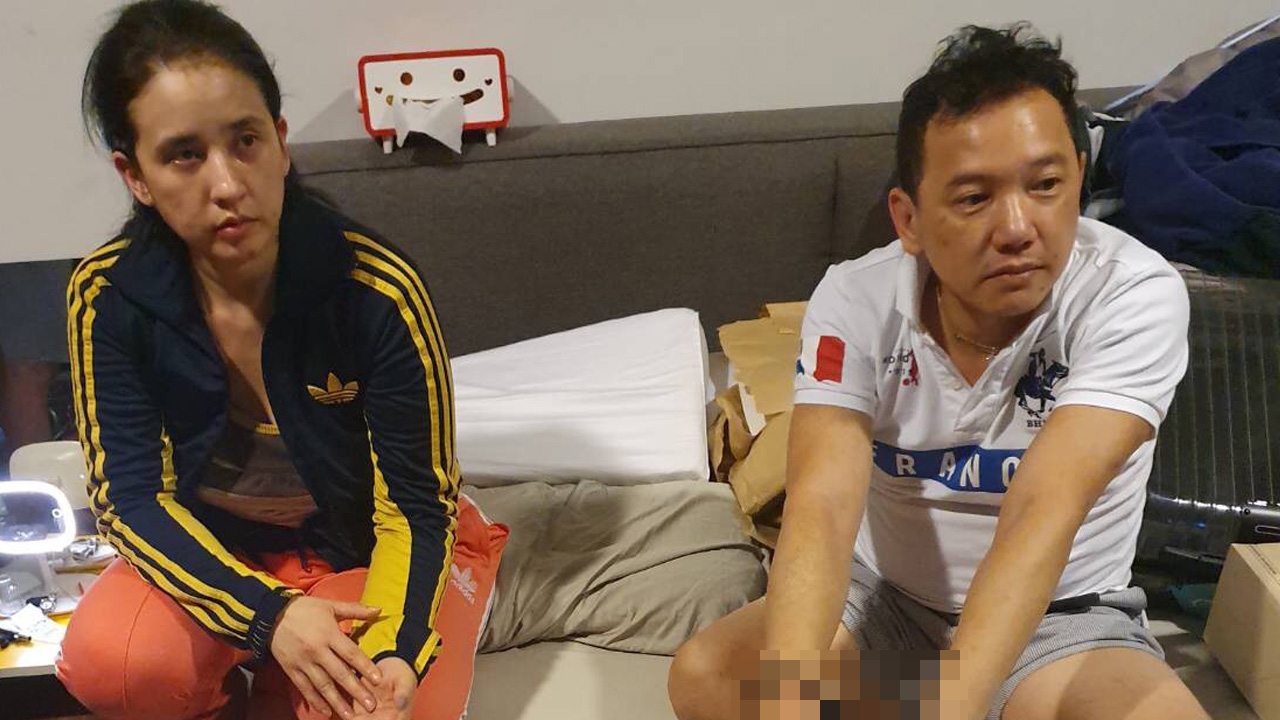 ขยายผลแก๊งยาไต้หวัน จับ "ปุ๊กกี้ ปริศนา" กับผัว ค้นบ้านเจอยาเค-ไอซ์ 