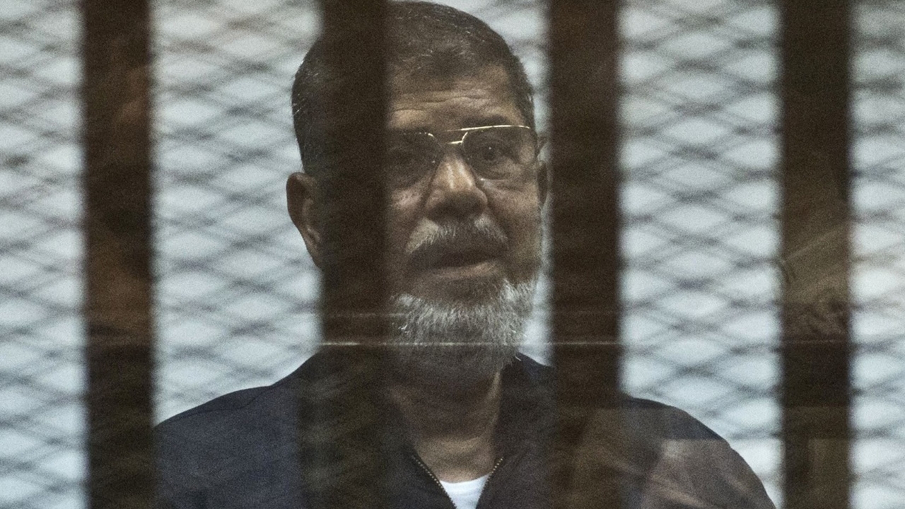 ช็อก โมฮัมเหม็ด มอร์ซี อดีตปธน.อียิปต์ผู้ถูกโค่นอำนาจ ตายกลางศาล