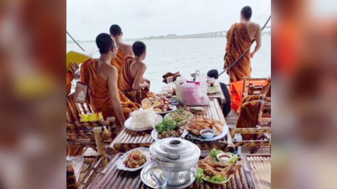 เปิดค่าอาหารกลุ่มพระสงฆ์ล่องแพ ไม่ผิดวินัย เหตุเจ้าภาพนิมนต์ฉันเพล