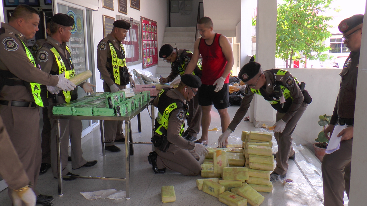 จับยาลอตใหญ่ จ่อขนเข้ากรุง ยึดยาบ้า 4 ล้านเม็ด-ไอซ์ ค่ารวม 20 ล้านบาท