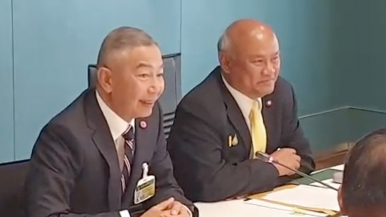 ผบ.ทบ. ยกเลิกภารกิจอื่น บินกลับร่วมหารือตามคำเชิญกรรมาธิการความมั่นคงฯ (คลิป)