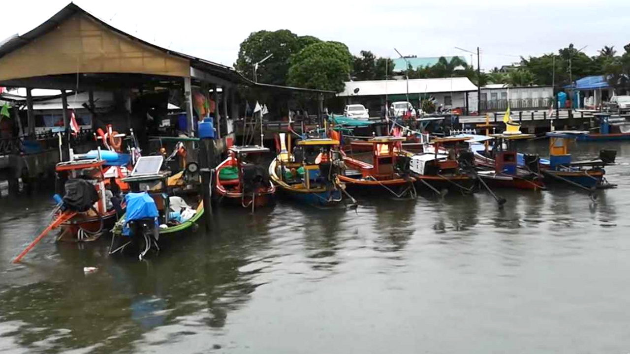 อุตุฯเตือน 17-19 ต.ค. ภาคใต้ฝนตกหนัก ระวังน้ำท่วมฉับพลัน