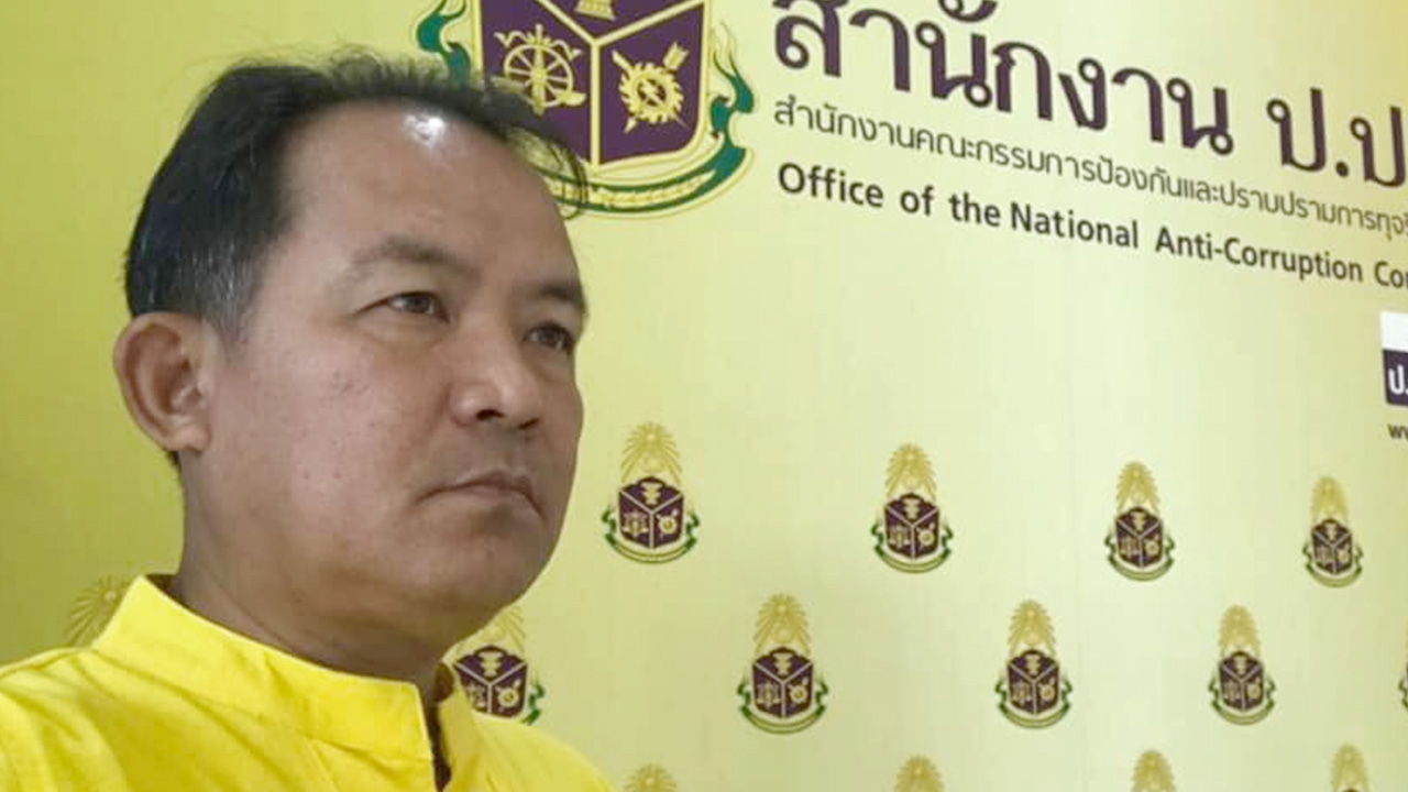 ศรีสุวรรณ จ่อยื่น ป.ป.ช. ภาพคู่ธนาธร-โจชัว หว่อง ส่อฝ่าฝืนจริยธรรมร้ายแรง