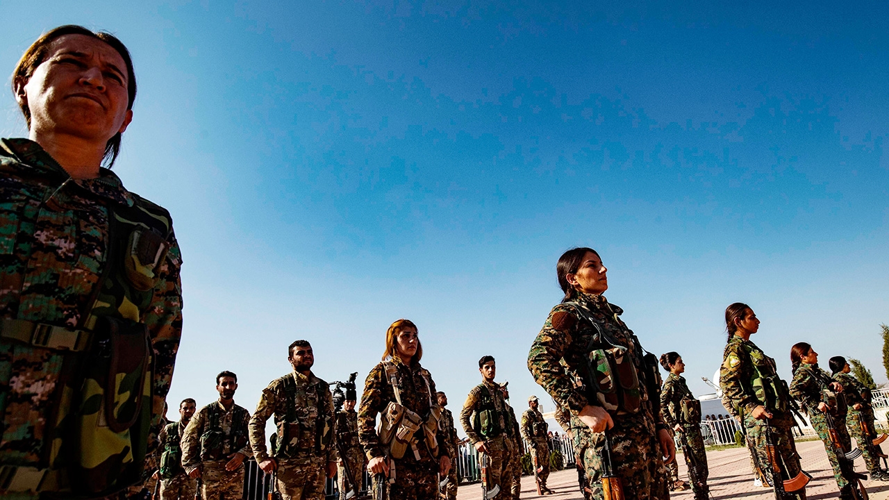 นักรบเคิร์ดจนแต้มยอมจับมือ รบ.ซีเรีย ขอทหารช่วยยับยั้งการบุกของตุรกี