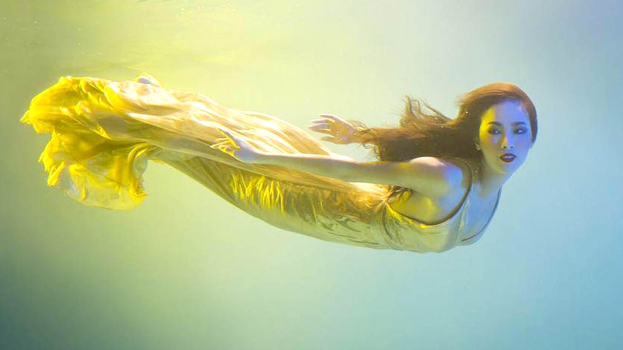 รอเปิดใจเหตุแยกทาง เมญ่า จะกลับไทย 12 พ.ย.  