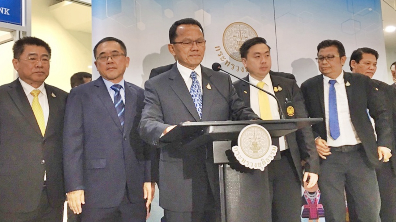 "สมศักดิ์" ชี้ "แชร์แม่มณี" เข้าเงื่อนไข ดีเอสไอพร้อมรับเป็นคดีพิเศษ 