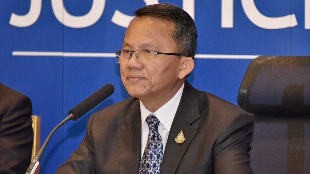 สมศักดิ์ บอก “แชร์แม่มณี” ความเสียหายหมื่นล้าน แนะ DSI ใช้กฎหมายยึดทรัพย์