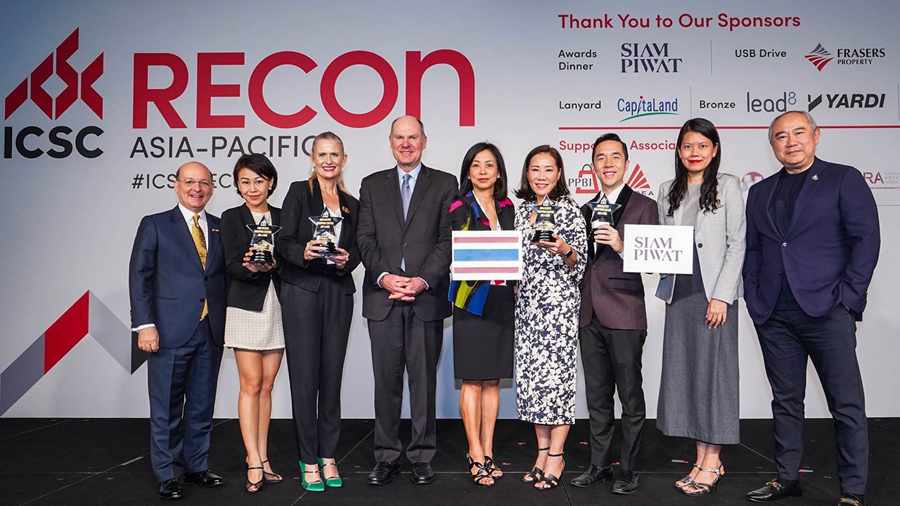 ไอคอนสยาม สร้างประวัติศาสตร์ คว้า 4 รางวัลชนะเลิศ ได้รับเลือกเป็น "โครงการแห่งใหม่ที่ดีที่สุด"