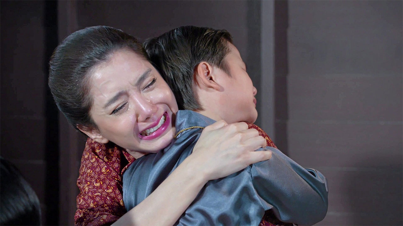 "ไอซ์" บ่อน้ำตาแตก โชว์ไม่ได้มีดีแค่เซ็กซี่ในละคร “เรือนไหมมัจจุราช”