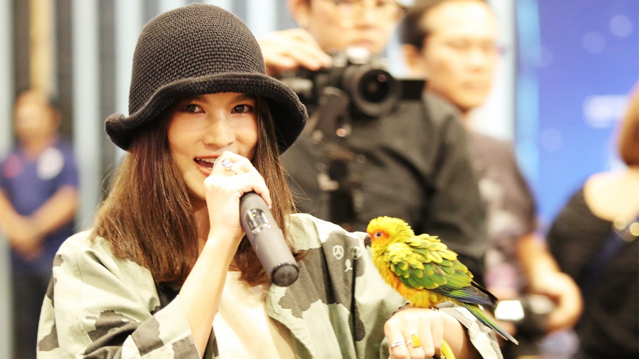 “แพรว” เคลิ้มรวมพลคนรักสัตว์ “วี เลิฟ เพ็ตส์” ครั้งที่ 9 สนุกสุขล้น