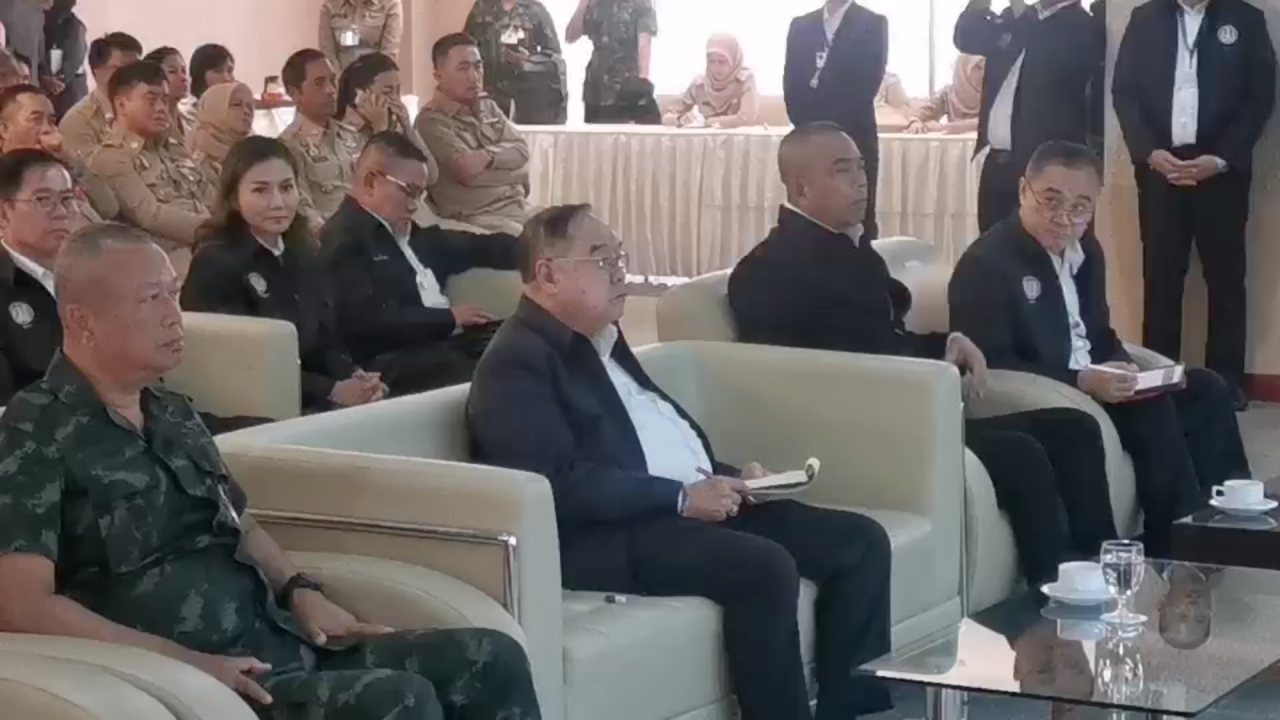 "ประวิตร" ลุย "ยะลา" ติดตามการขับเคลื่อน ยกระดับเศรษฐกิจฐานราก 