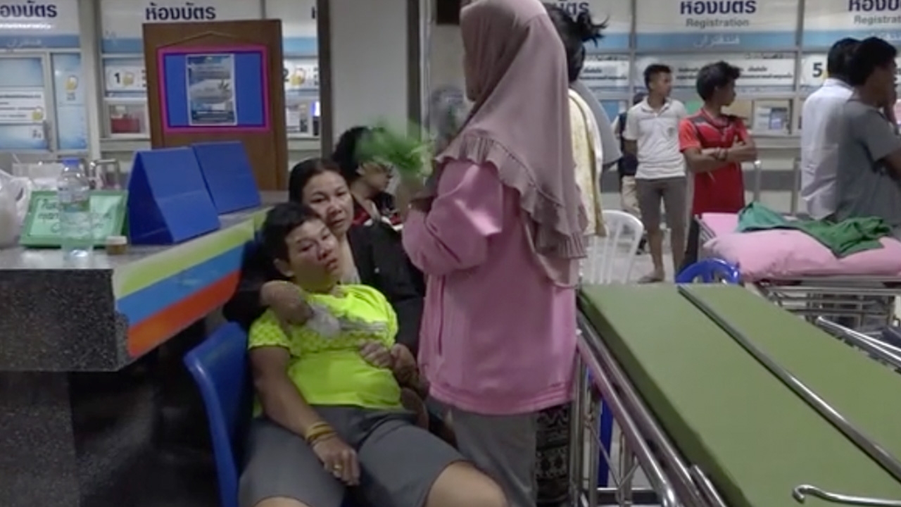 โจรใต้ยิงถล่มจุดตรวจ ชรบ.เมืองยะลา กลางดึกดับ 14 เจ็บ 5