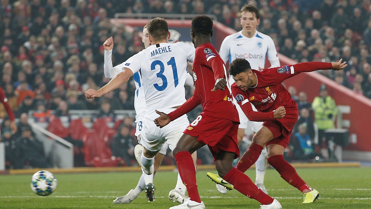 "ลิเวอร์พูล" เปิดรังเฉือน "เกงค์" 2-1 ผงาดนำฝูง ศึก ชปล.