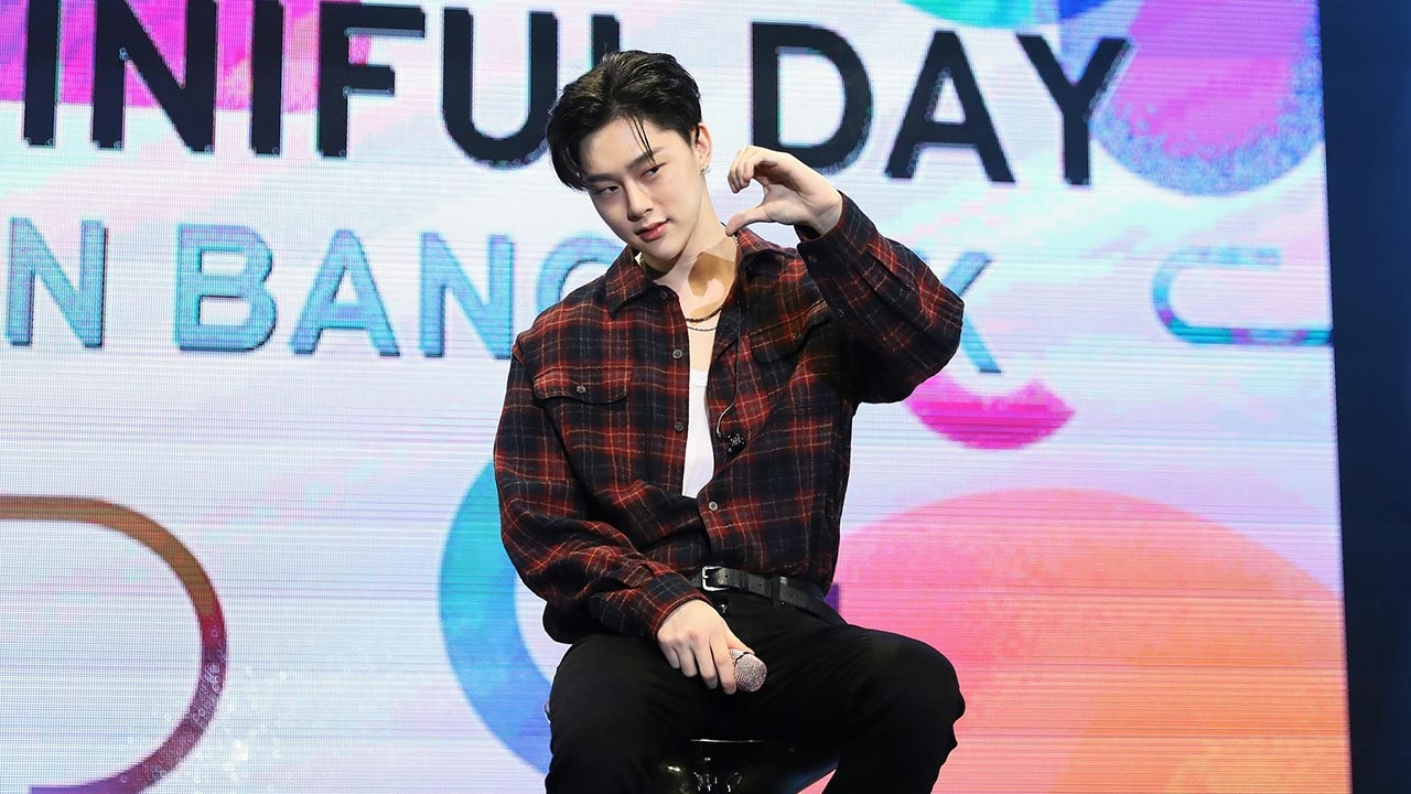 "บีนี่(VIINI)" ตี๋สุดคูล จัดเต็มฉายออร่าศิลปิน เผยโชคดีได้พัฒนาตัวเอง แฟนคลับคือแรงบันดาลใจ