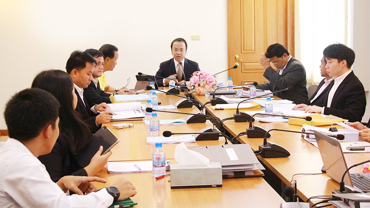 “ราเมศ” มั่นใจสู้คดี 7 ส.ส.ประชาธิปัตย์ถือหุ้นสื่อได้ ยันมีหลักฐานชัด