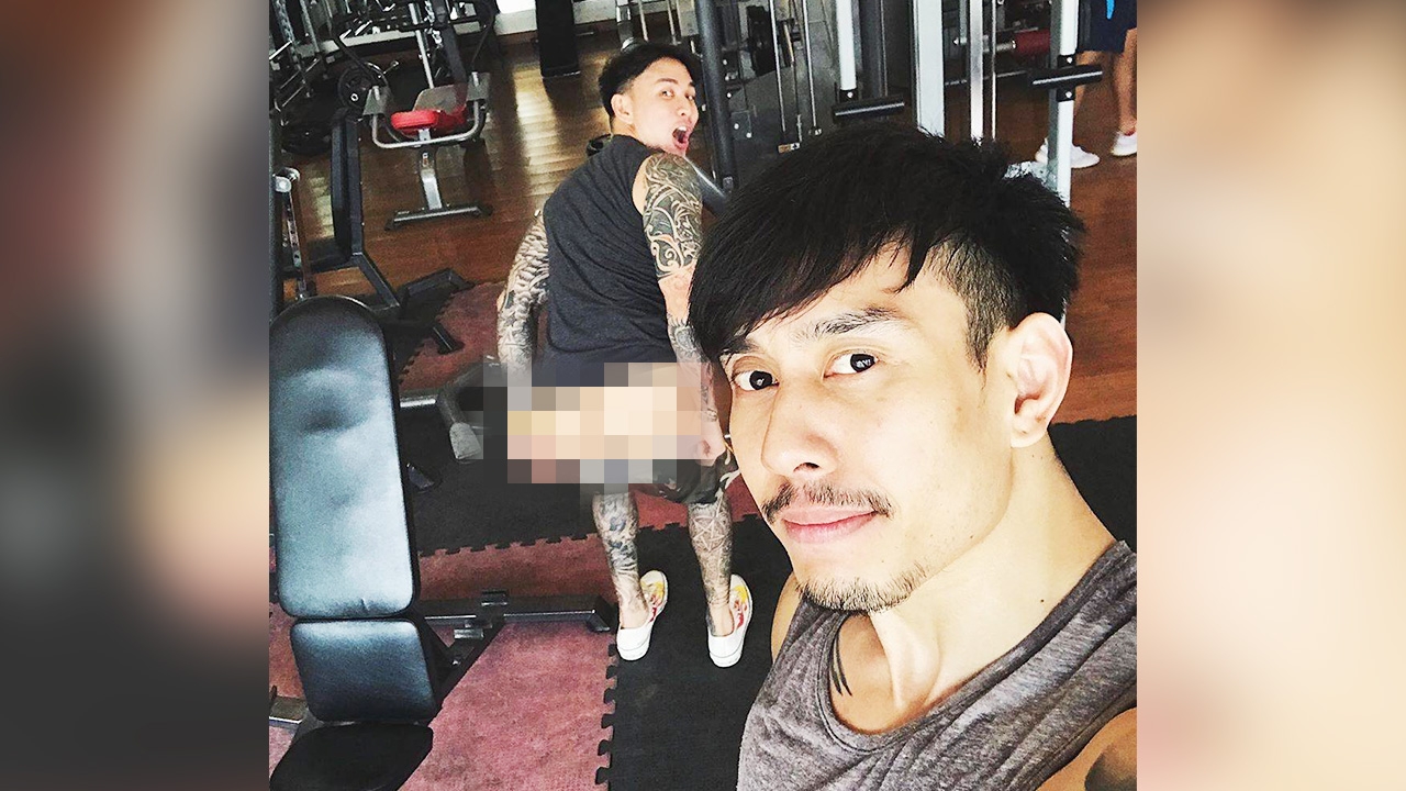 ฟิตหุ่นจนเพลีย?! แทค ภรัณยู โชว์เกรียนเปิดก้นกลางฟิตเนส