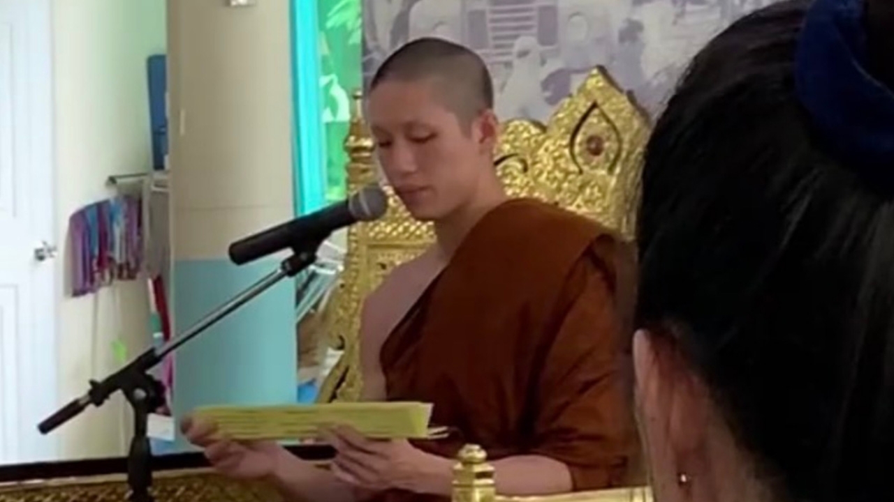 วู้ดดี้ เผยคลิป พระต่อเทศน์ ชื่นชมเหมือนเกิดมาเพื่อสิ่งนี้ (คลิป)