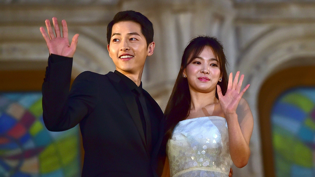 อนาคตรัก-งาน หลังเตียงหัก ซองเฮเคียว-ซงจุงกิ ซุป'ตาร์เกาหลี