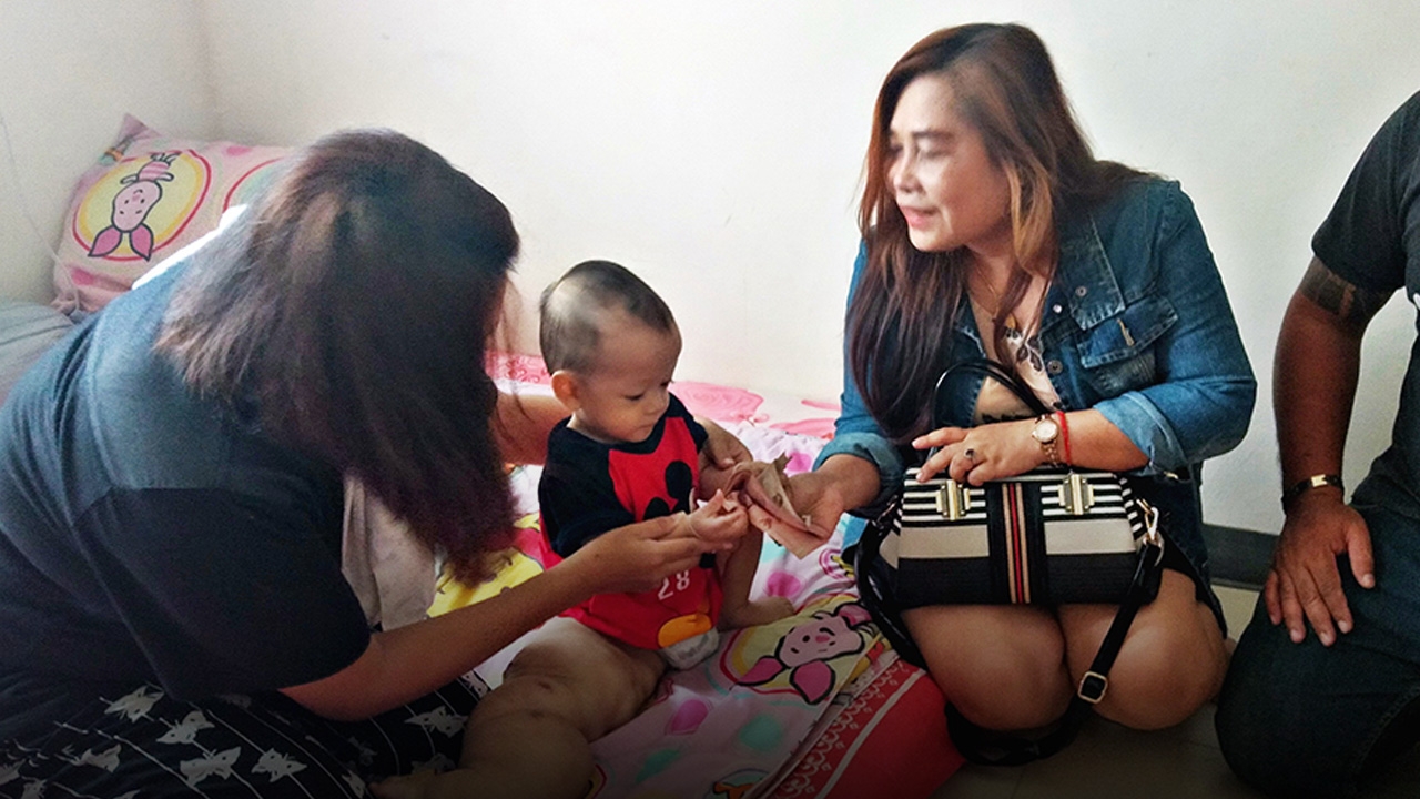 น้องแอนฟิลด์ ป่วยเส้นเลือดแดงผิดปกติ ลูกอัณฑะ-ขาซ้ายโต วอนคนใจบุญช่วย