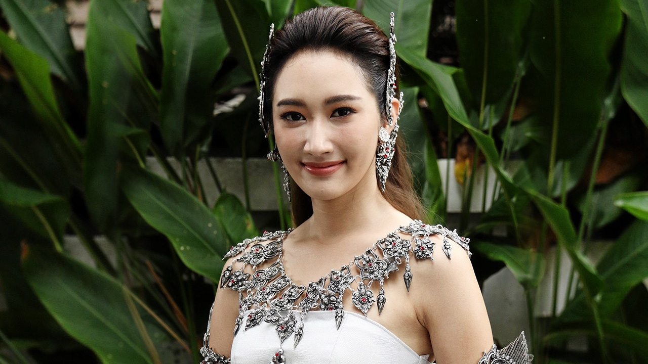 “ยีน” ฉีกลุคหวาน เป็นนาคีสายพันธุ์ใหม่ สนุกกับงานท้าทาย เรื่องหัวใจไว้ทีหลัง