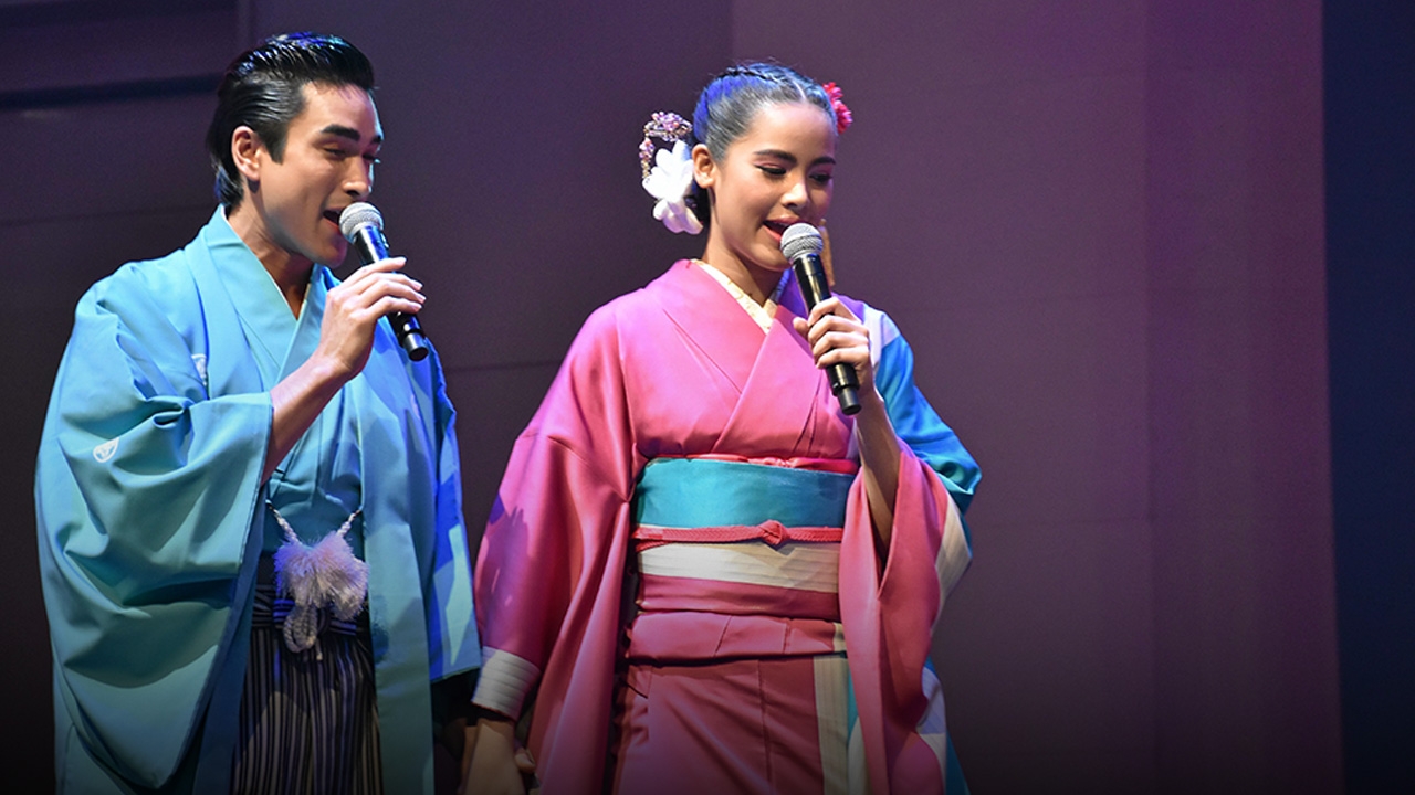 เห็นหน้าทุกมุมเมือง ญาญ่า-ณเดชน์ คู่รวยทะลุพันล้าน