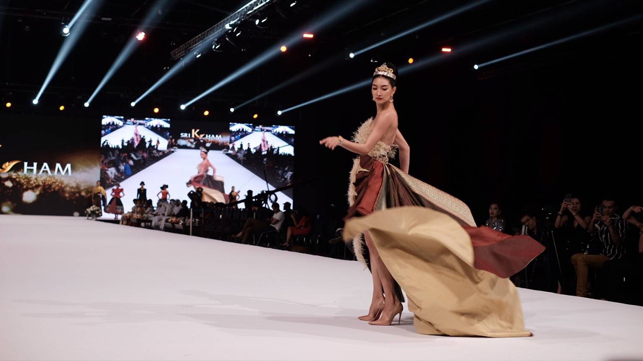 อาหรับตะลึง แพนเค้ก กวาดเรียบ 4 โชว์ เขย่ารันเวย์ดูไบลุกเป็นไฟ