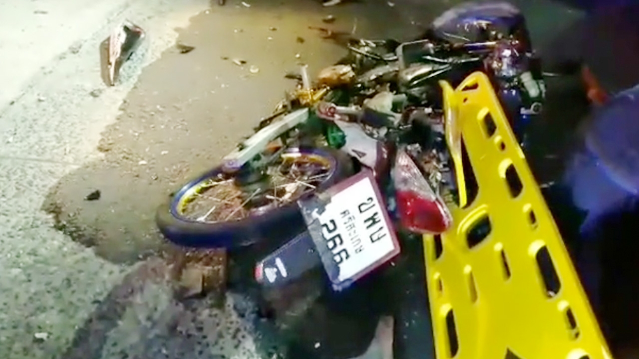 ตาย2ศพ จยย.ชนประสานงากัน ฝ่ายหนึ่งแต่งซิ่ง อีกฝ่ายเป็นสาวเสิร์ฟ