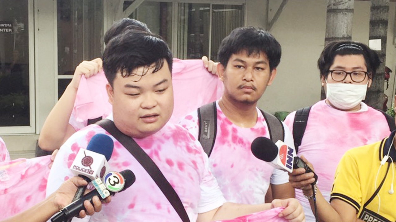 ตัวแทนกลุ่มนักศึกษา ยื่นหนังสือ ผบ.ตร.เร่งรัดจับคนร้ายคดี "จ่านิว"