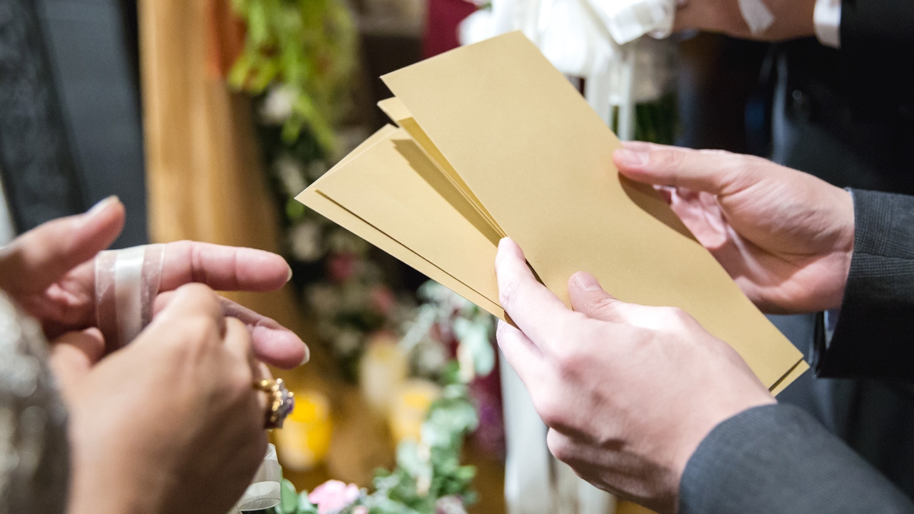 สาวข้องใจ ไม่ว่างไปงานแต่งเพื่อน แต่กลับโดนทวง "ซอง" ไม่ต่างลูกหนี้