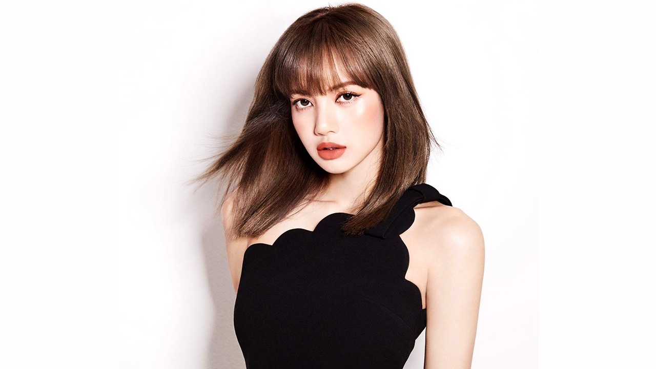 ลิซ่า Blackpink ถึงไทยแล้ว #welcomehomelalisa ติดเทรนด์อันดับ 1