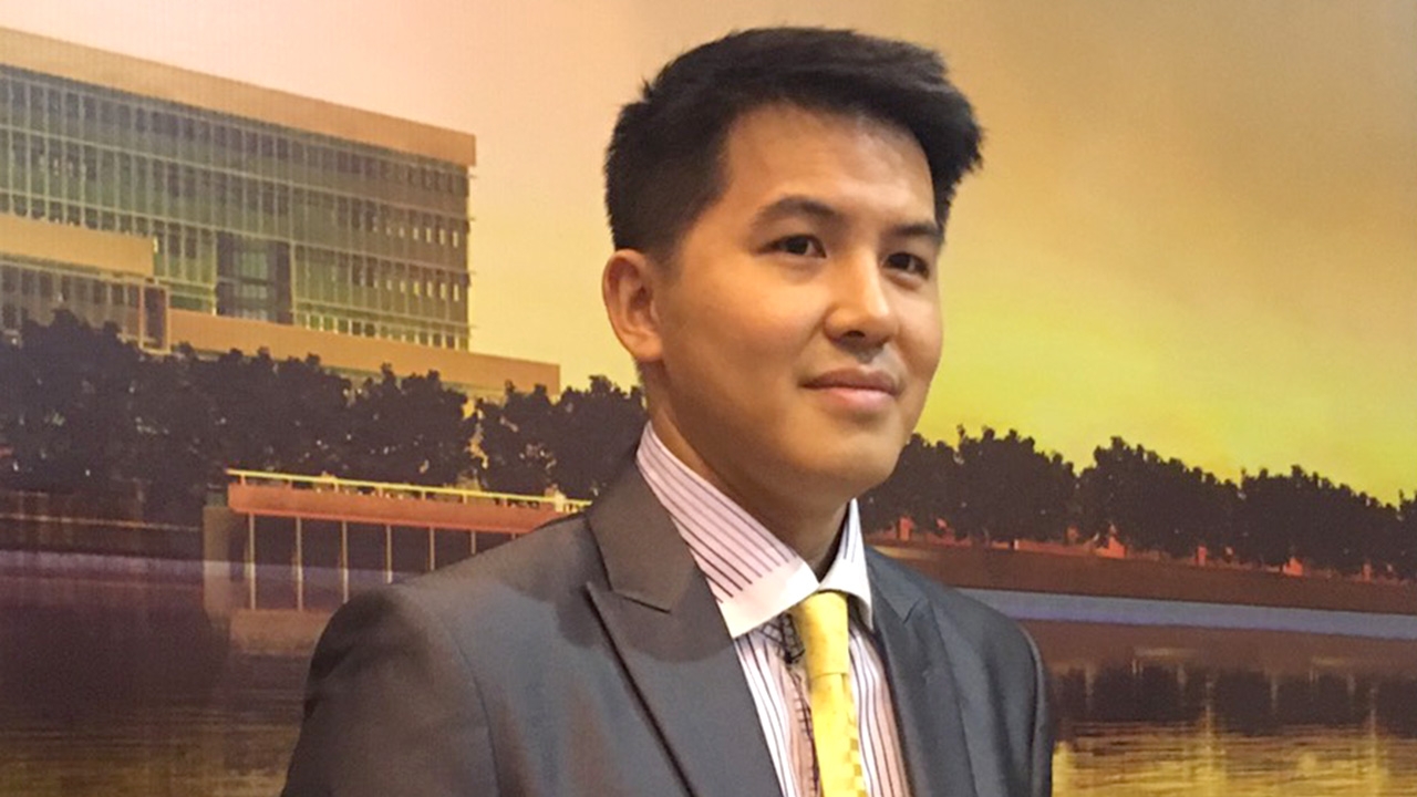 “อธิรัฐ” รัฐมนตรีอายุน้อยสุดใน ครม. ขอบคุณโอกาส พร้อมทำเพื่อบ้านเมือง