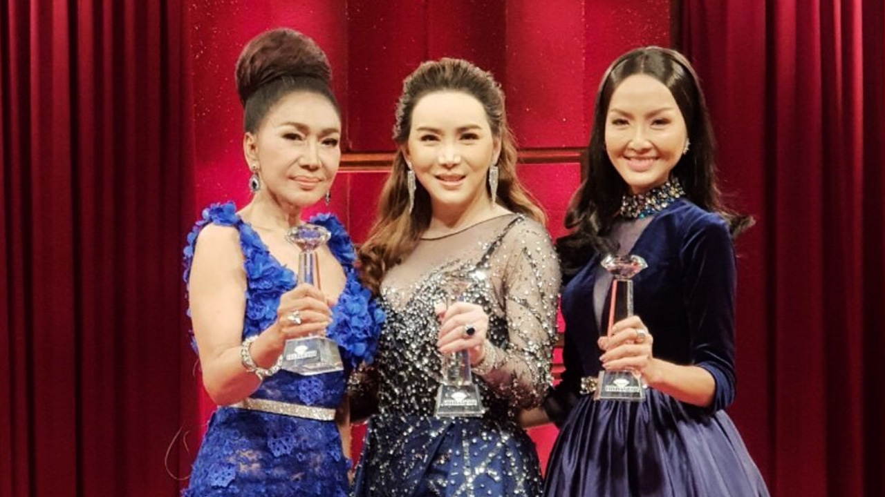 ธรรมดาโลกไม่จำ แอน-เจินเจิน-นก ลั่น! สตรีข้ามเพศต้องได้ใช้นางสาวก่อนตาย