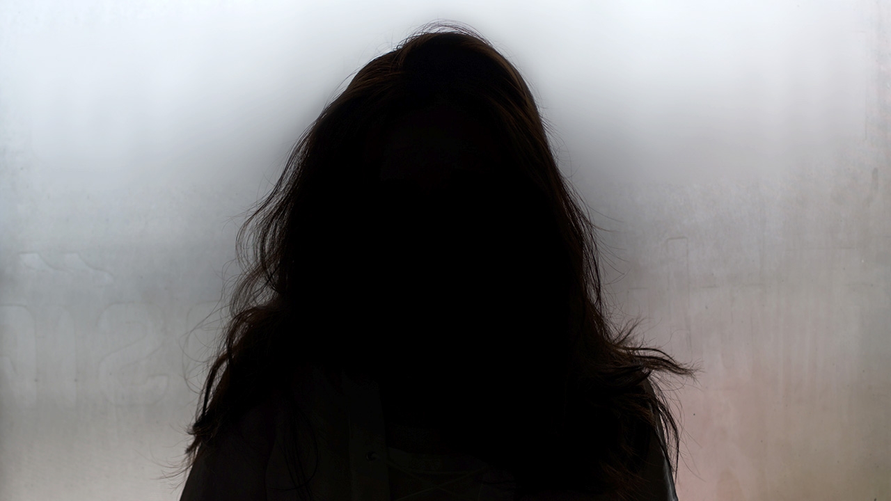 แน่ใจนะว่านอนคนเดียว หนุ่มเล่าเรื่องสุดหลอน อยู่ในห้องกับผีถึง 2 เดือน