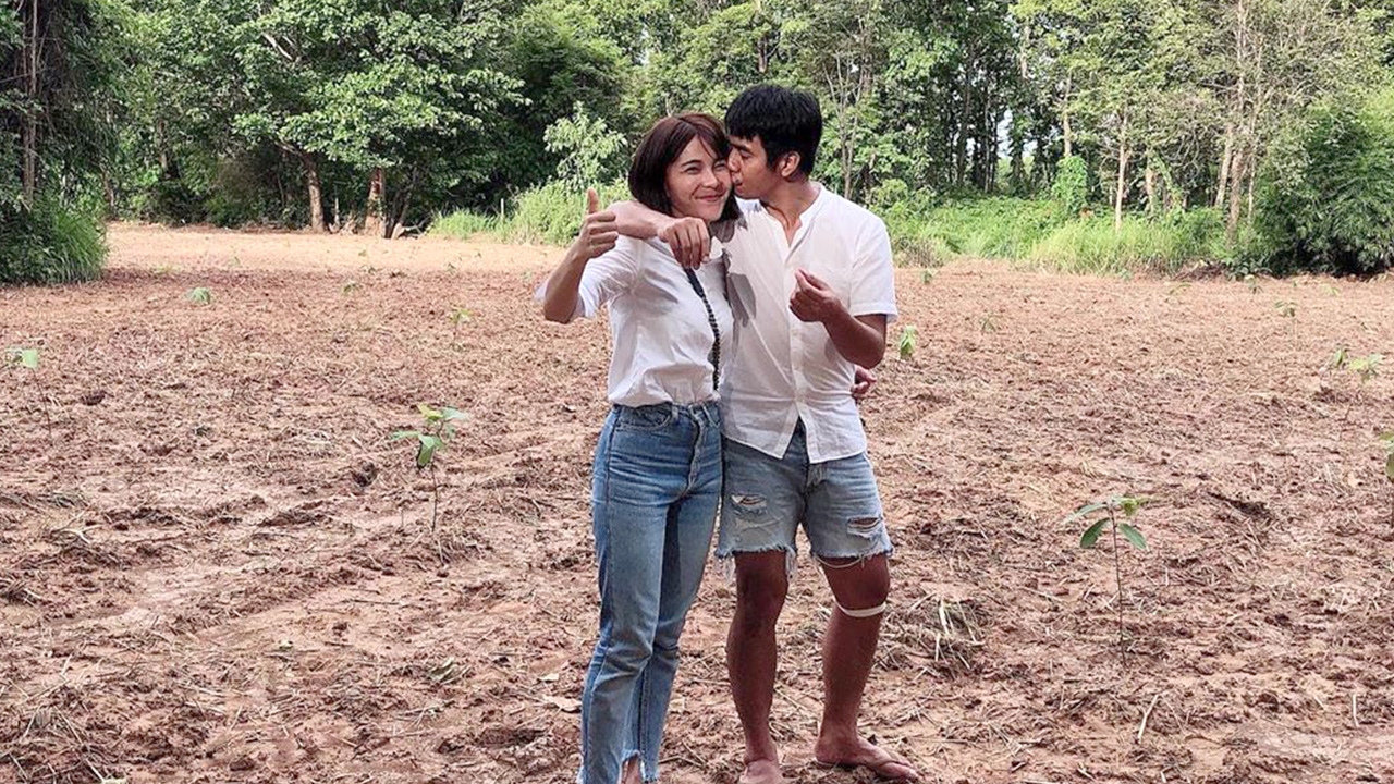 เมียโพสต์ซึ้งถึง ก้อง ห้วยไร่ แม้ใครเข้ามาทำลายความสุขแต่ไม่มีวันรักน้อยลง