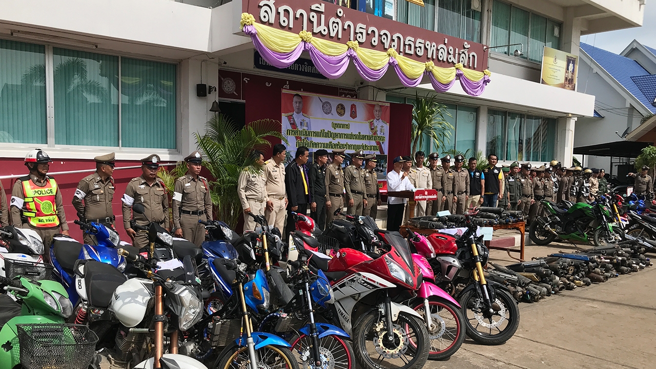 ตร.เพชรบูรณ์ รวบแว้นป่วนเมืองทั้งจังหวัด 802 คน ยึด จยย. 215 คัน