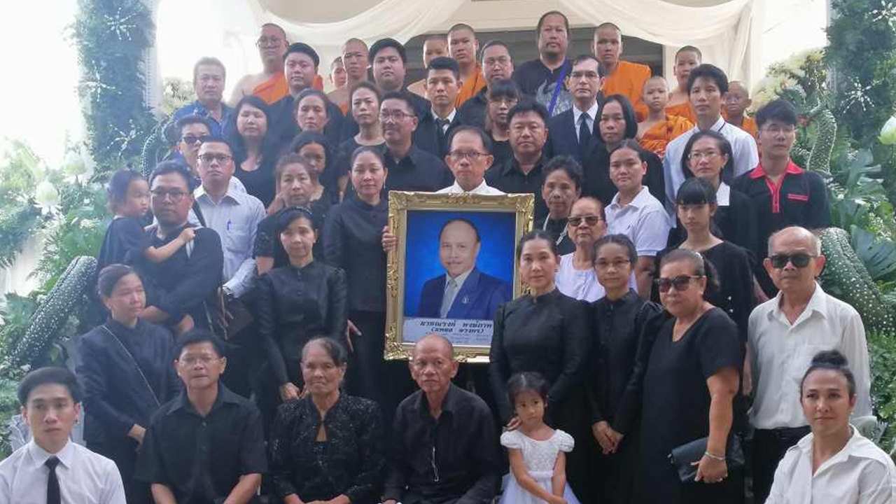 ศิลปินอีสาน ร่วมอาลัย "นพดล ดวงพร" ยกย่องคือผู้แผ้วถางทาง 