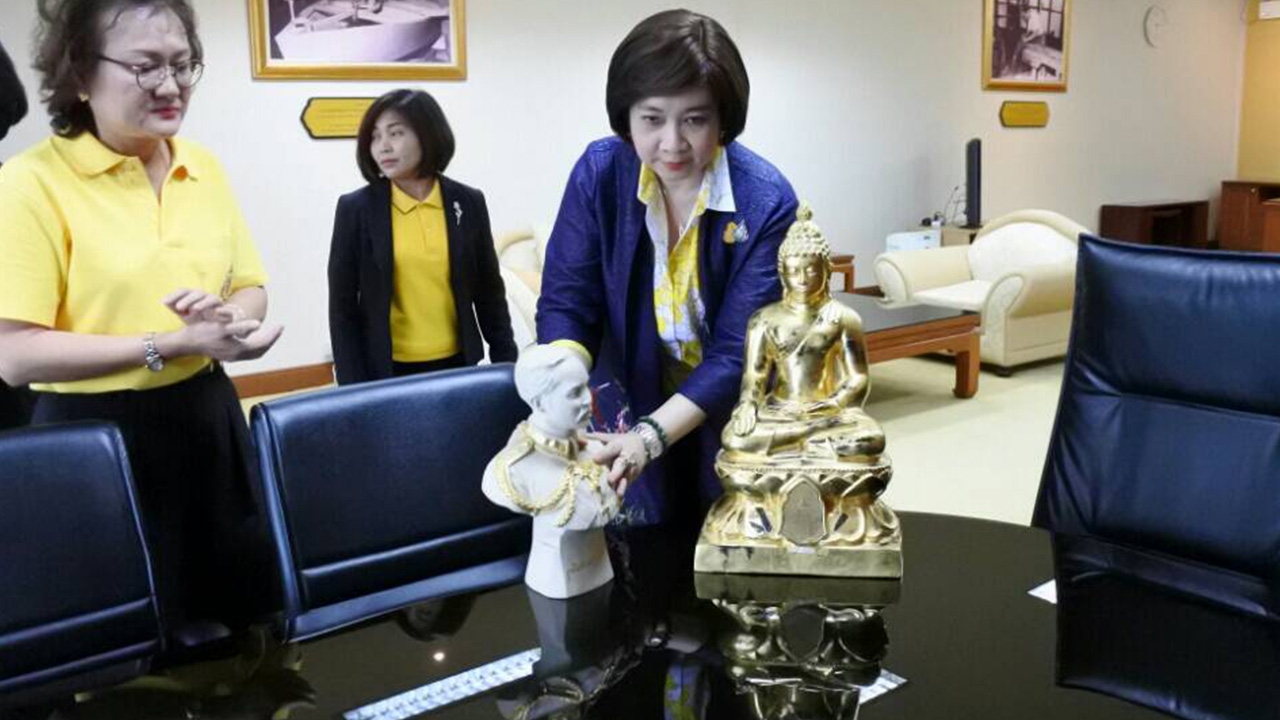 "หม่อมเต่า" ให้ "อนุสรี" อุ้ม "พระไพรีพินาศ กับ ร.5" เข้า ก.แรงงาน