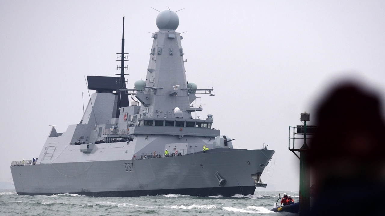 เครียดหนัก พบเรืออิหร่าน ดักรอบึมเรือรบอังกฤษลำที่2 ส่งมาอ่าวเปอร์เซีย