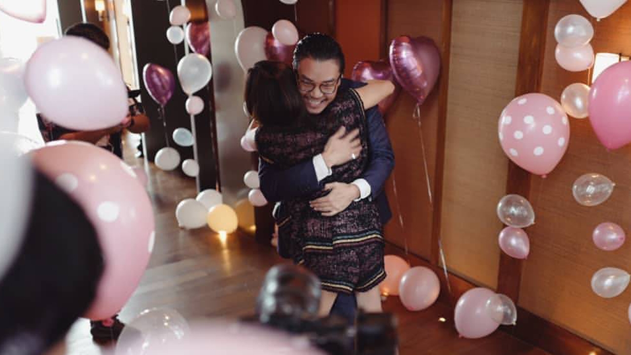 ว้าว! มิว นิษฐา ถูก ไฮโซเซนต์ เซอร์ไพรส์ขอแต่งงานแล้ว