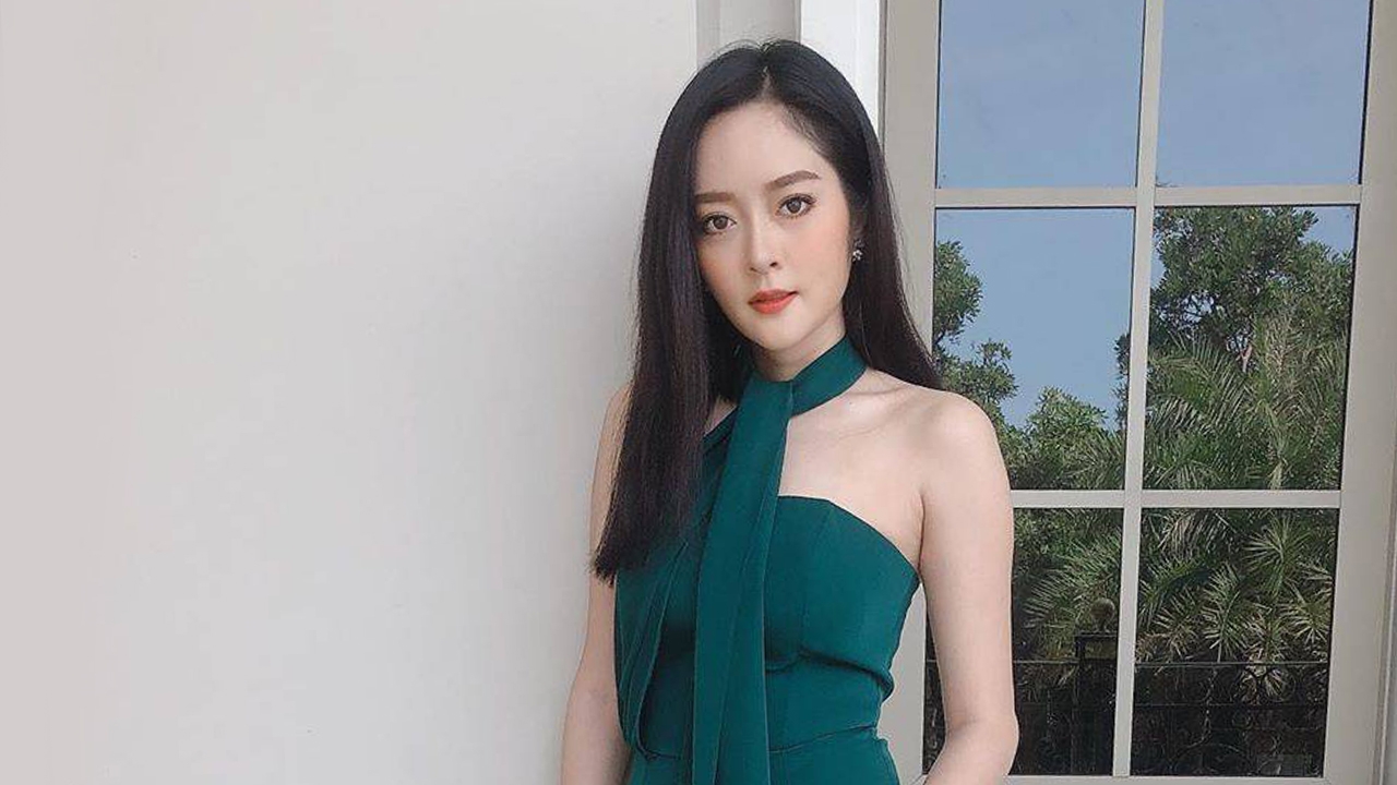 แก้มบุ๋ม ถูกลอตเตอรี่อีกแล้ว แต่กลับเจอดราม่าเบาๆ ทำไมไม่ใบ้หวยบ้าง