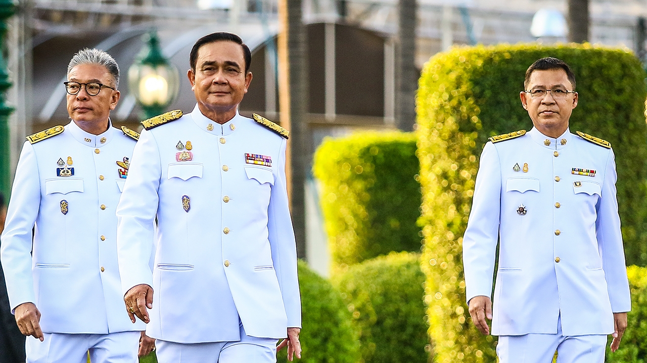 นายกฯ นำคณะ ครม.ชุดใหม่ เข้าเฝ้าฯ ถวายสัตย์ปฏิญาณแล้ว