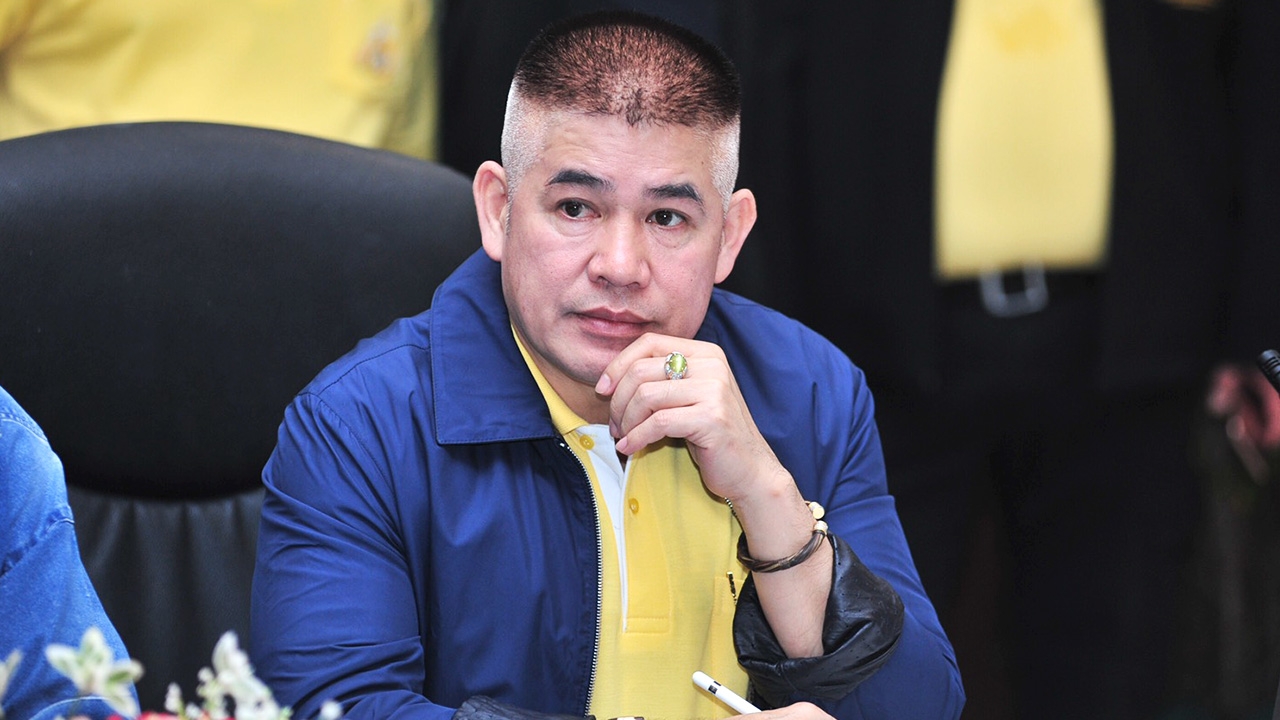 “ธรรมนัส” ปัดยึดห้องวอร์รูมภัยพิบัติ ย้ำ 3 รมช.เกษตรไม่เคยแย่งห้องทำงาน
