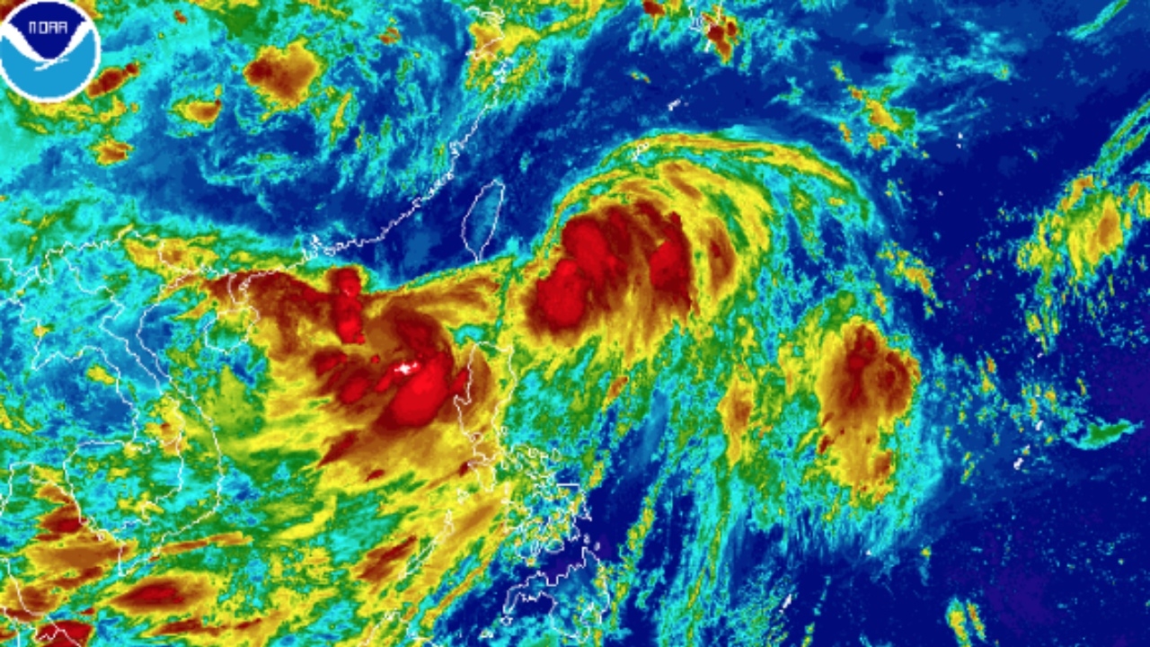 พายุโซนร้อน ดานัส มาแล้ว ไต้หวันอ่วม เตือนฝนตกหนัก ยกเลิกเที่ยวบิน