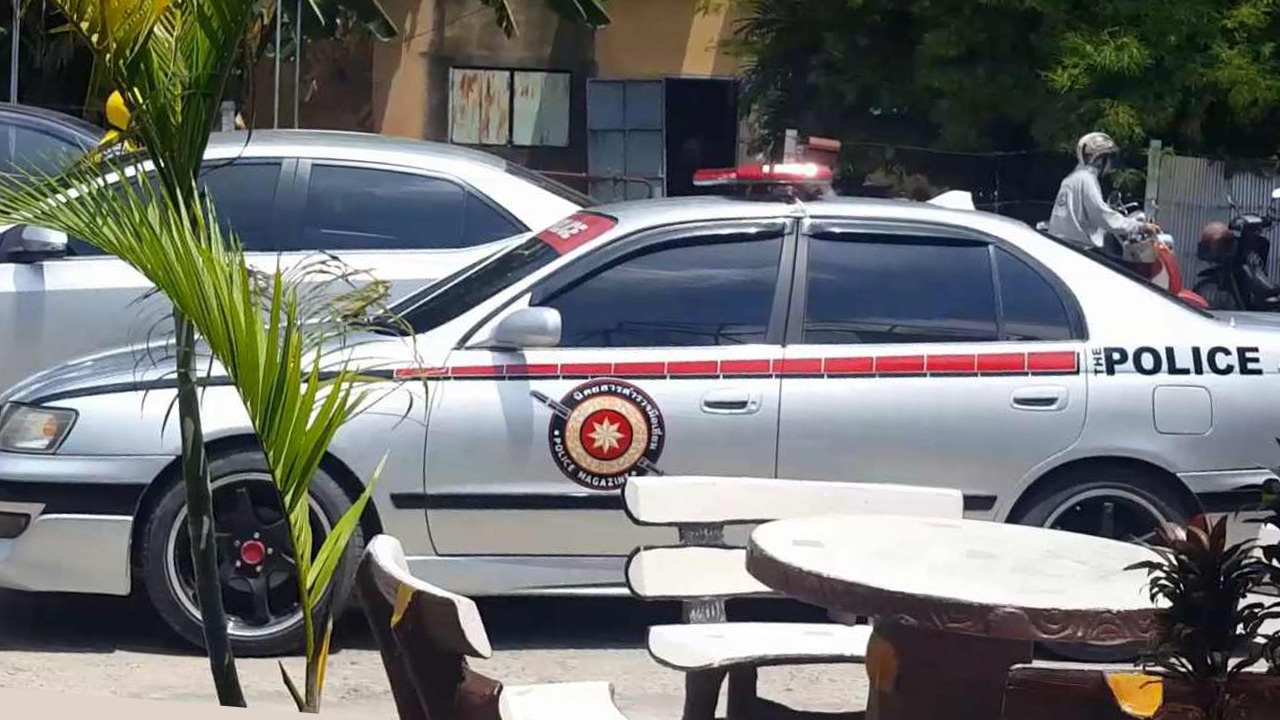 อ้างทำนิตยสารตำรวจ ขับรถติดไซเรน ขอความอนุเคราะห์ "2-3พันบาท"