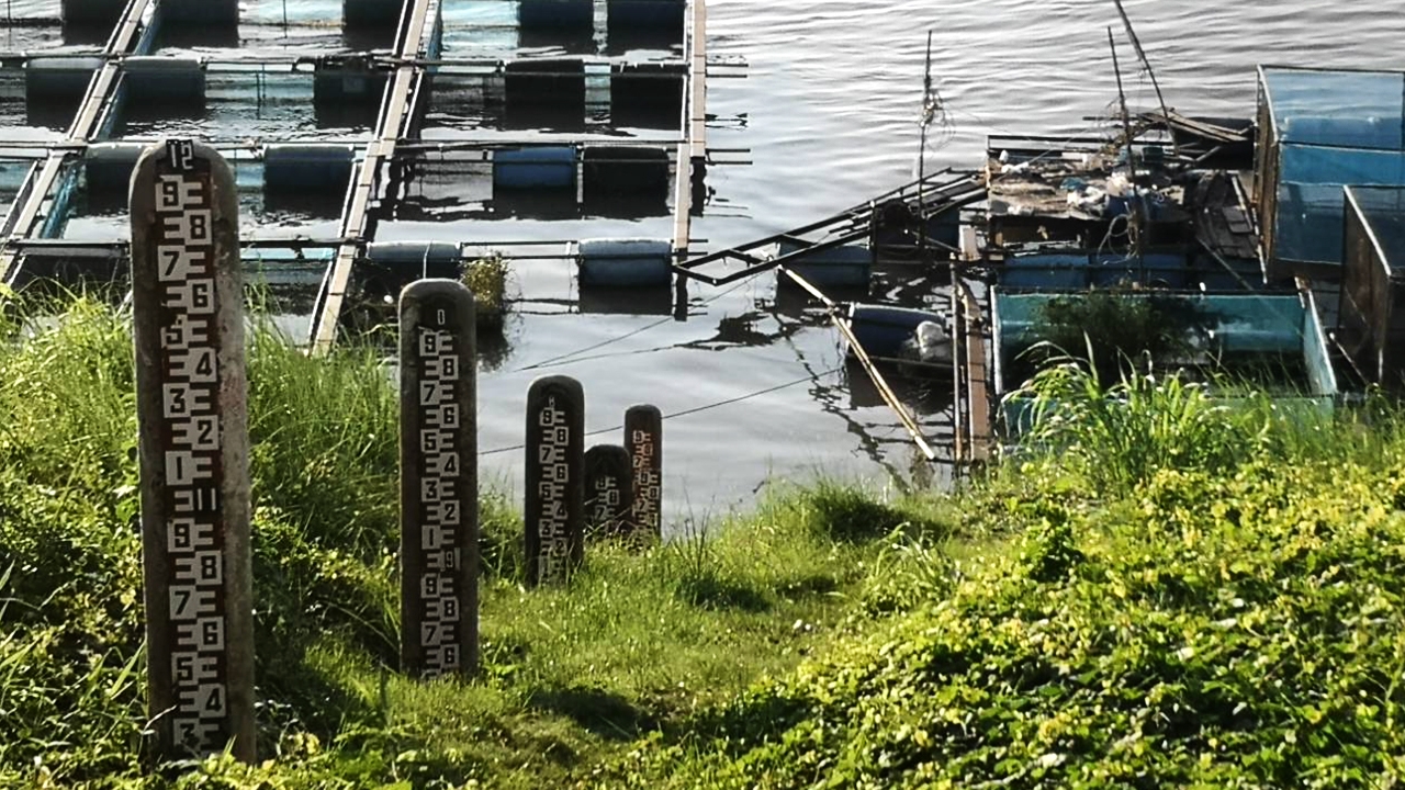 น้ำโขงลดต่อเนื่อง เพิ่มเกาะแก่ง-ตื้นเขิน ส่งผลกระทบเรือข้ามฟาก 