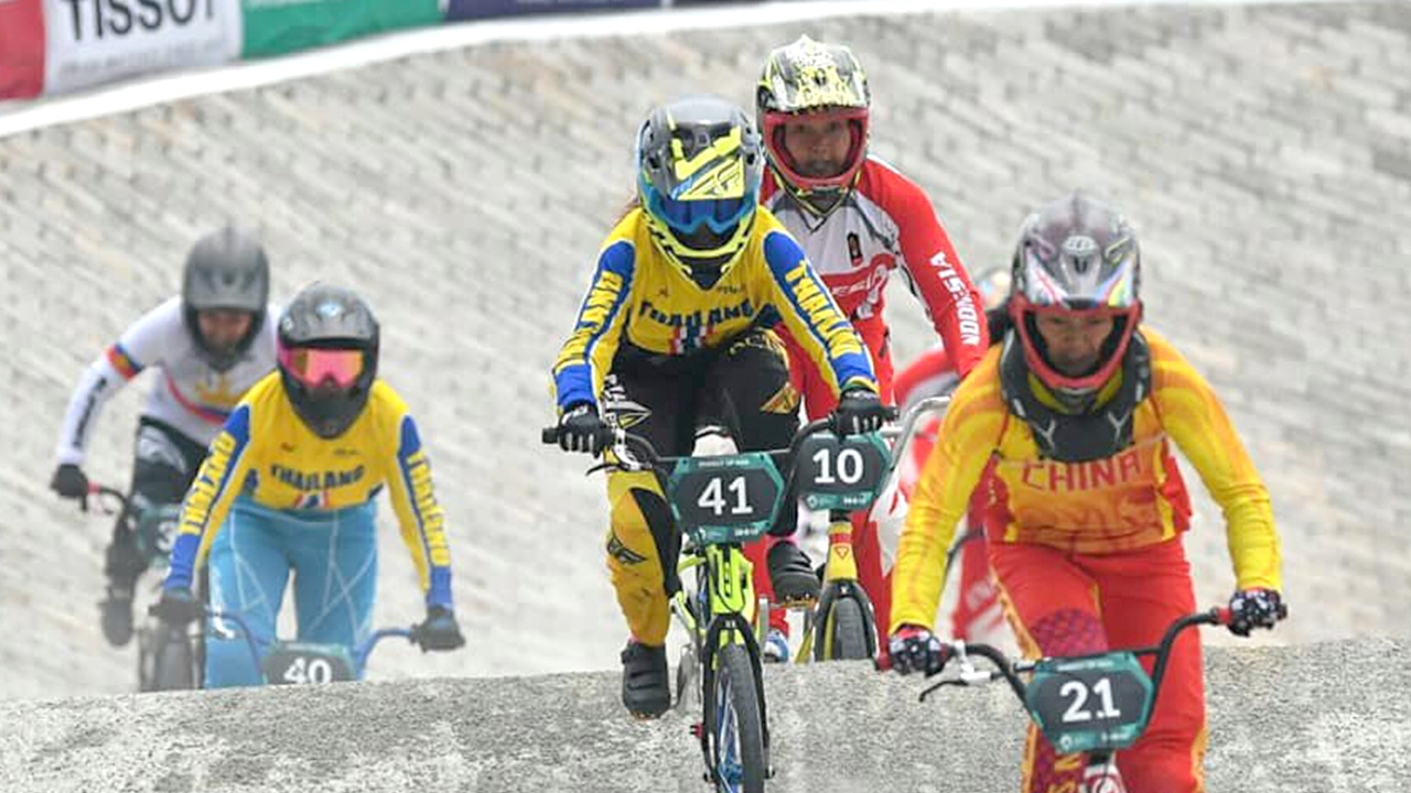 ไร้ชื่อ "อะแมนดา" ส.จักรยานแบโผนักปั่น BMX ล่าตั๋วโอลิมปิก