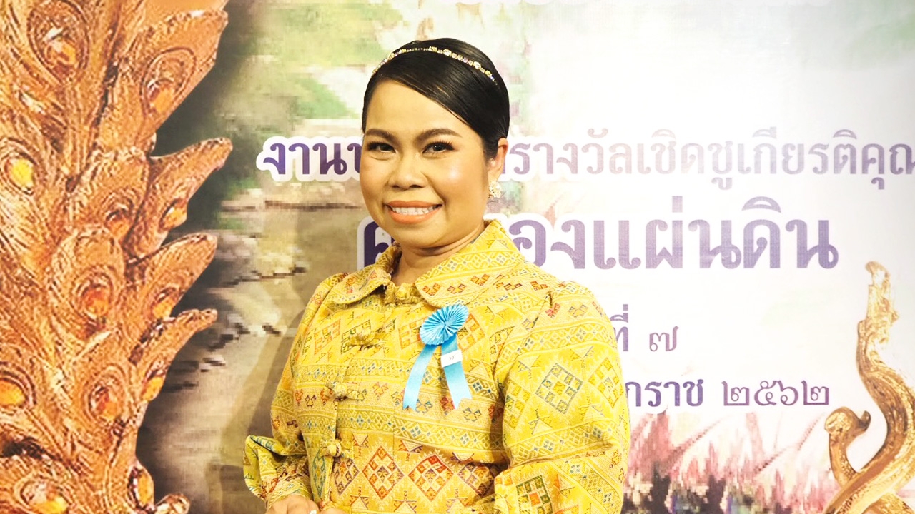 ตุ๊กกี้ โดนลูกสาวร้านทองแจ้งความ เพราะโพสต์เตือนภัยเรื่องมิจฉาชีพ
