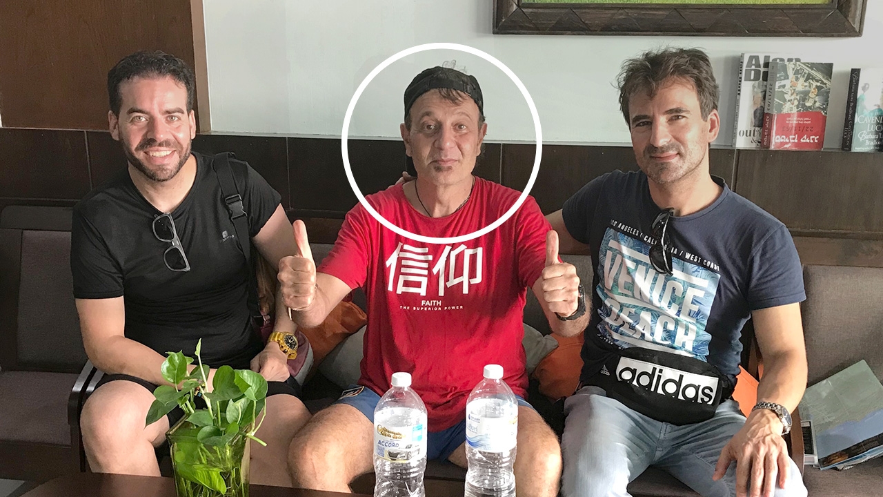 พบแล้ว นทท.สเปน หลงป่าเกาะสมุย อ่อนเพลียมาก ชาวบ้านบอกทาง กลับออกมาเอง